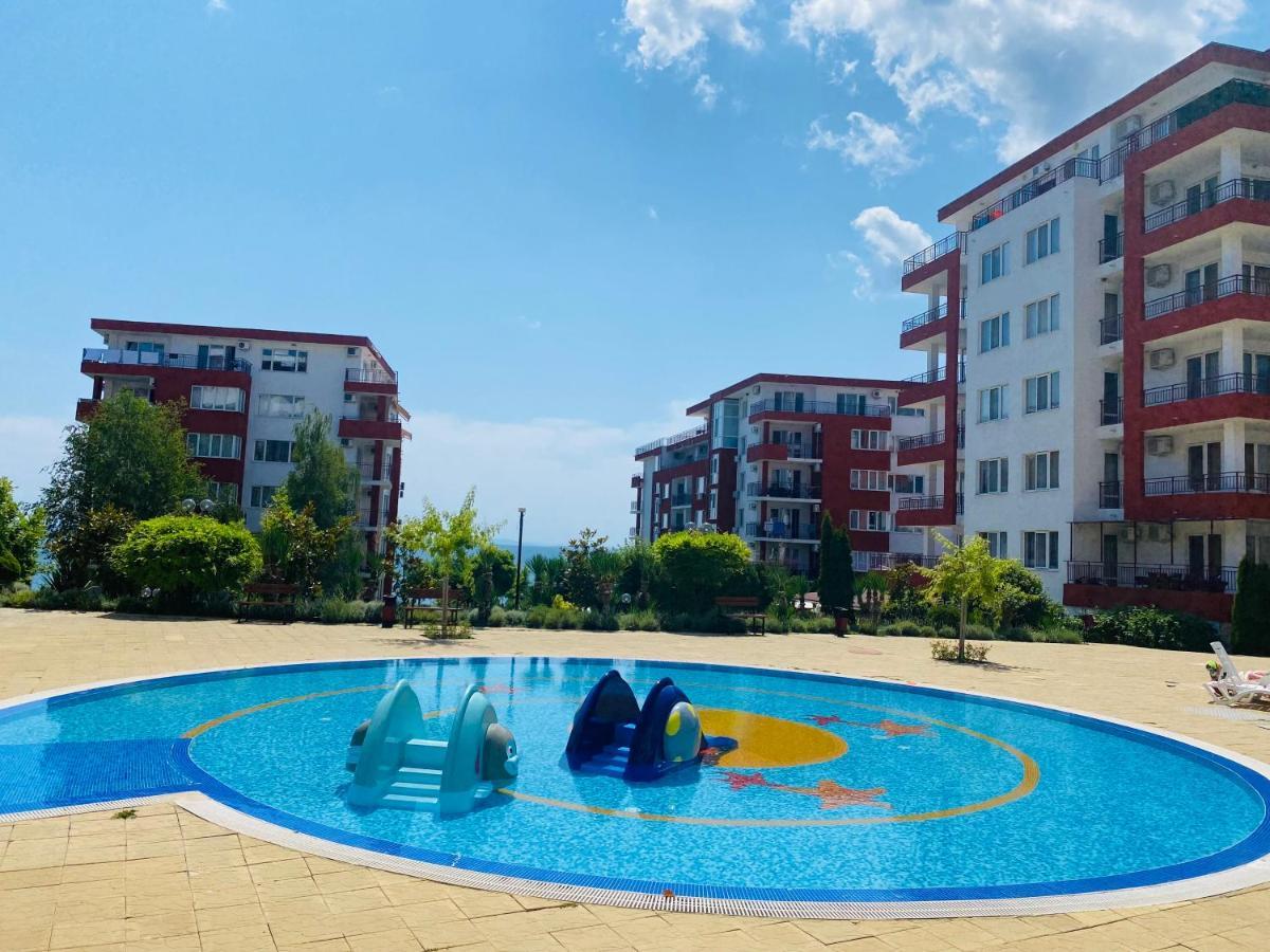 Apartment In Свети-Влас Экстерьер фото