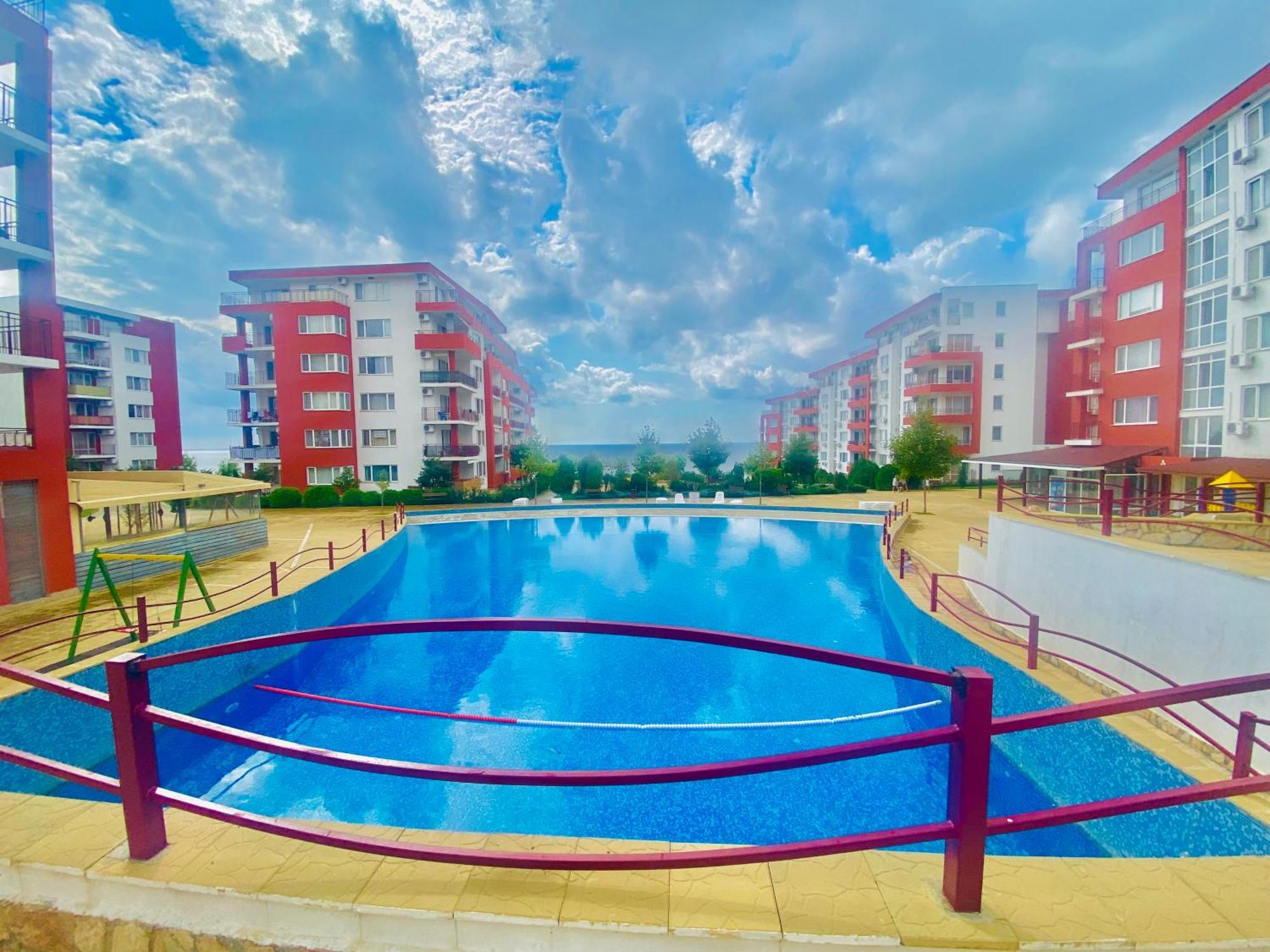 Apartment In Свети-Влас Экстерьер фото